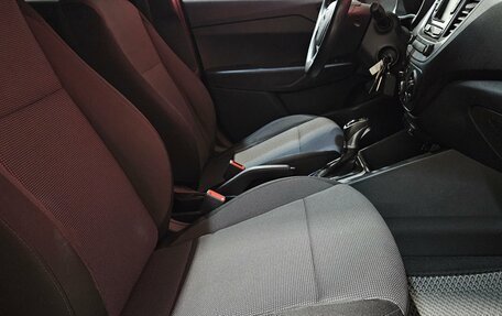 Hyundai Solaris II рестайлинг, 2017 год, 1 125 000 рублей, 13 фотография