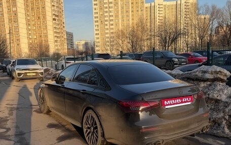 Mercedes-Benz E-Класс AMG, 2022 год, 6 840 000 рублей, 3 фотография