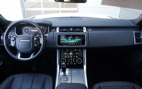 Land Rover Range Rover Sport II, 2020 год, 7 800 000 рублей, 12 фотография