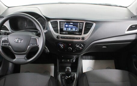 Hyundai Solaris II рестайлинг, 2020 год, 1 525 000 рублей, 13 фотография