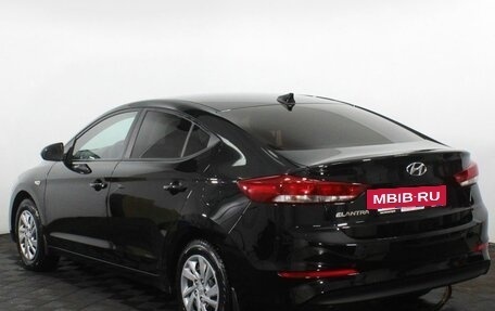 Hyundai Elantra VI рестайлинг, 2018 год, 1 275 000 рублей, 8 фотография