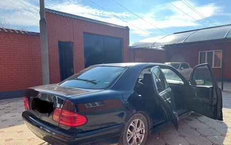 Mercedes-Benz E-Класс, 1996 год, 115 000 рублей, 7 фотография