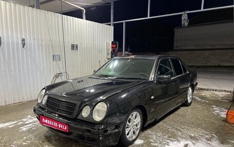 Mercedes-Benz E-Класс, 1996 год, 115 000 рублей, 4 фотография