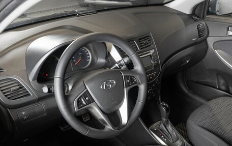 Hyundai Solaris II рестайлинг, 2016 год, 1 170 000 рублей, 5 фотография