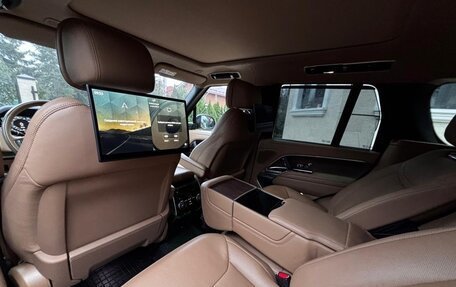 Land Rover Range Rover IV рестайлинг, 2023 год, 17 300 000 рублей, 9 фотография