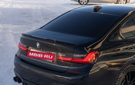 BMW 3 серия, 2019 год, 3 690 000 рублей, 12 фотография