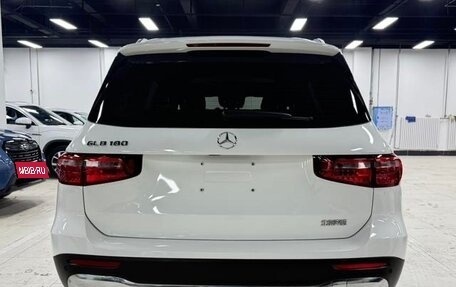 Mercedes-Benz GLB, 2023 год, 2 300 000 рублей, 4 фотография