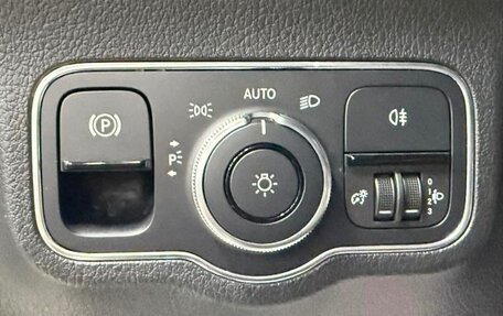 Mercedes-Benz GLB, 2023 год, 2 300 000 рублей, 18 фотография