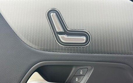 Mercedes-Benz GLB, 2023 год, 2 300 000 рублей, 19 фотография