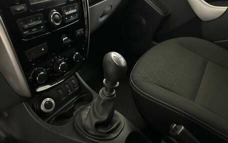 Nissan Terrano III, 2017 год, 950 000 рублей, 13 фотография