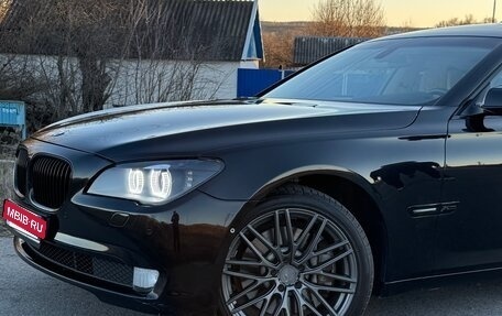 BMW 7 серия, 2010 год, 1 987 000 рублей, 18 фотография