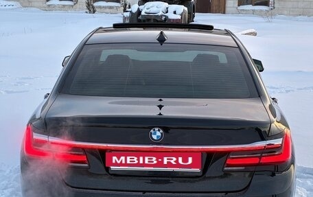 BMW 7 серия, 2010 год, 1 987 000 рублей, 22 фотография