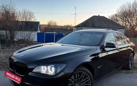 BMW 7 серия, 2010 год, 1 987 000 рублей, 19 фотография