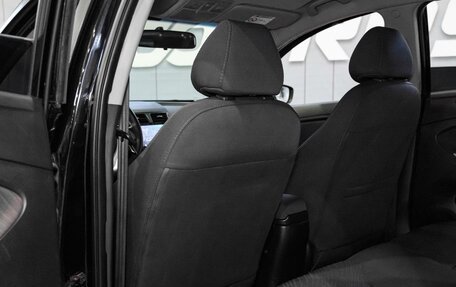 Hyundai Solaris II рестайлинг, 2016 год, 989 000 рублей, 11 фотография