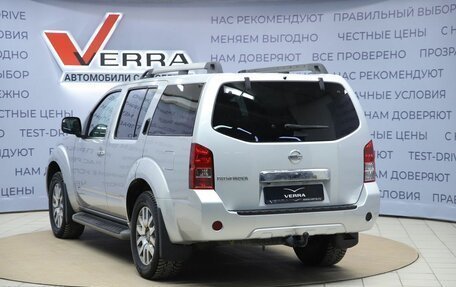 Nissan Pathfinder, 2011 год, 1 720 000 рублей, 7 фотография
