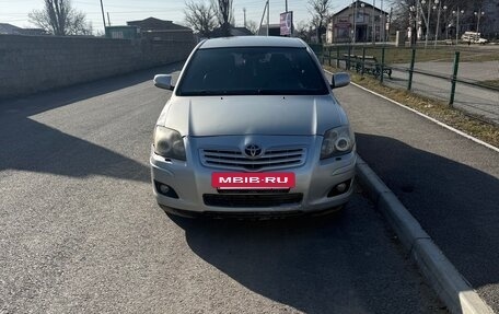 Toyota Avensis III рестайлинг, 2008 год, 690 000 рублей, 2 фотография