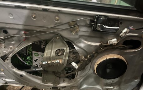 Toyota Avensis III рестайлинг, 2000 год, 450 000 рублей, 8 фотография