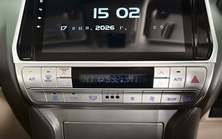 Toyota Land Cruiser Prado 150 рестайлинг 2, 2019 год, 4 717 000 рублей, 15 фотография