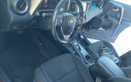 Toyota RAV4, 2018 год, 3 020 000 рублей, 10 фотография