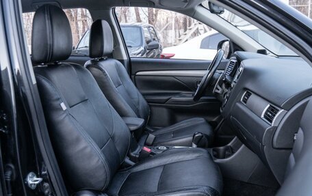 Mitsubishi Outlander III рестайлинг 3, 2012 год, 1 030 000 рублей, 8 фотография