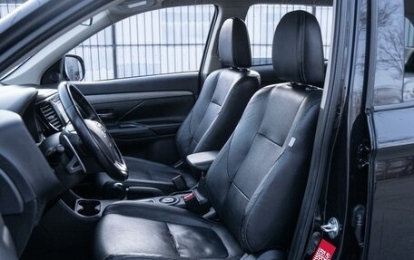 Mitsubishi Outlander III рестайлинг 3, 2012 год, 1 030 000 рублей, 10 фотография