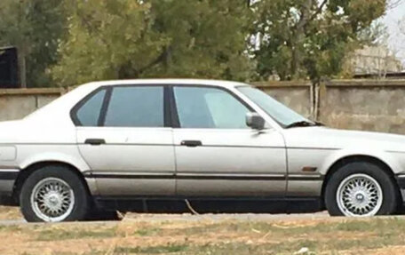 BMW 7 серия, 1989 год, 750 000 рублей, 4 фотография