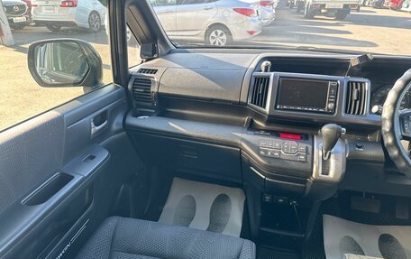 Honda Stepwgn IV, 2012 год, 1 499 000 рублей, 14 фотография