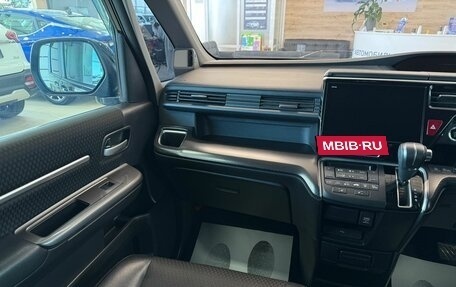 Honda Stepwgn IV, 2019 год, 2 629 000 рублей, 14 фотография