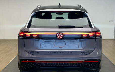 Volkswagen Tiguan, 2025 год, 5 150 000 рублей, 5 фотография