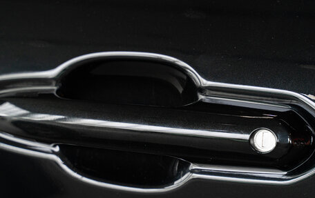 Toyota Highlander, 2025 год, 5 690 000 рублей, 26 фотография