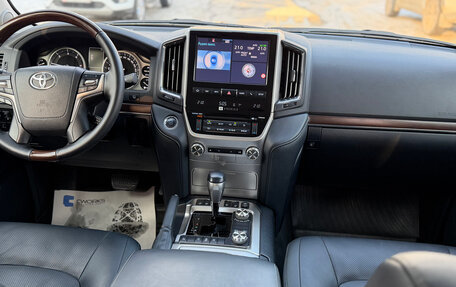 Toyota Land Cruiser 200, 2018 год, 7 500 000 рублей, 19 фотография