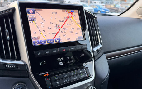 Toyota Land Cruiser 200, 2018 год, 7 500 000 рублей, 27 фотография