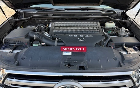 Toyota Land Cruiser 200, 2018 год, 7 500 000 рублей, 21 фотография