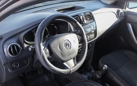 Renault Logan II, 2016 год, 629 000 рублей, 12 фотография