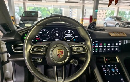 Porsche Taycan I, 2022 год, 10 000 000 рублей, 3 фотография
