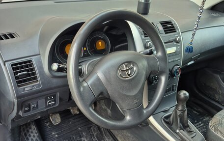 Toyota Corolla, 2007 год, 700 000 рублей, 4 фотография