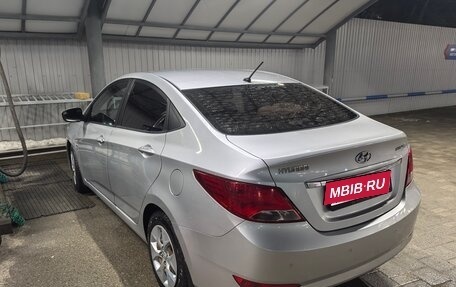 Hyundai Solaris II рестайлинг, 2014 год, 900 000 рублей, 8 фотография