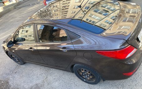 Hyundai Solaris II рестайлинг, 2015 год, 1 170 000 рублей, 3 фотография