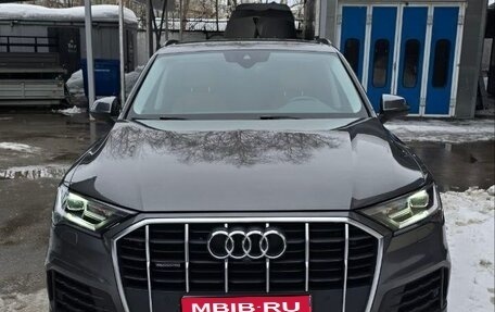 Audi Q7, 2021 год, 5 995 000 рублей, 1 фотография