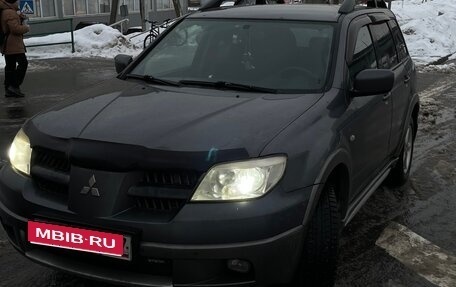 Mitsubishi Outlander III рестайлинг 3, 2005 год, 520 000 рублей, 1 фотография