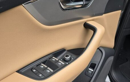 Audi Q7, 2021 год, 5 995 000 рублей, 15 фотография