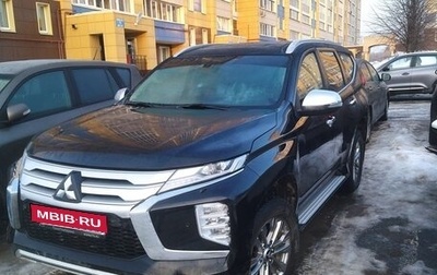 Mitsubishi Pajero Sport III рестайлинг, 2022 год, 3 850 000 рублей, 1 фотография
