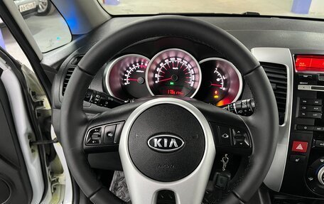 KIA Venga I, 2012 год, 885 000 рублей, 13 фотография