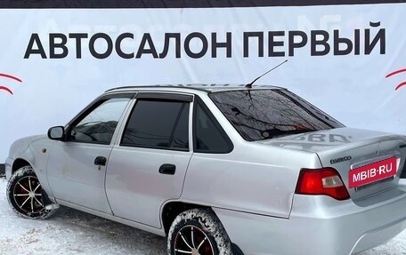 Daewoo Nexia I рестайлинг, 2010 год, 199 888 рублей, 3 фотография