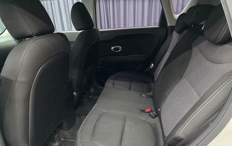 KIA Soul II рестайлинг, 2019 год, 1 690 000 рублей, 30 фотография