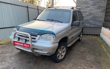 Chevrolet Niva I рестайлинг, 2006 год, 315 000 рублей, 1 фотография