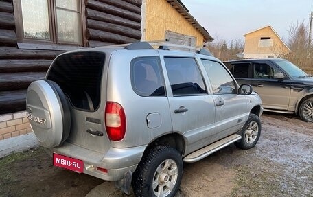 Chevrolet Niva I рестайлинг, 2006 год, 315 000 рублей, 3 фотография