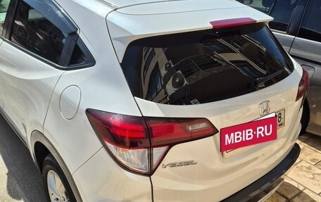 Honda Vezel, 2015 год, 1 650 000 рублей, 3 фотография