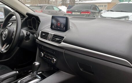 Mazda 3, 2018 год, 1 384 888 рублей, 10 фотография