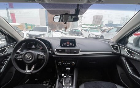 Mazda 3, 2018 год, 1 384 888 рублей, 13 фотография